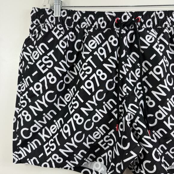 New Calvin Klein Swimwear Black White Logo Print Swim Trunks Mens XXL Beach - Picture 3 of 10